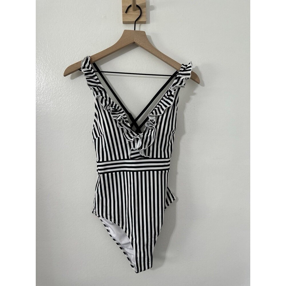 CUPSHE Women's V Neck One Piece M Swimsuit Ruffled Back Cross Swimwear Black NWT